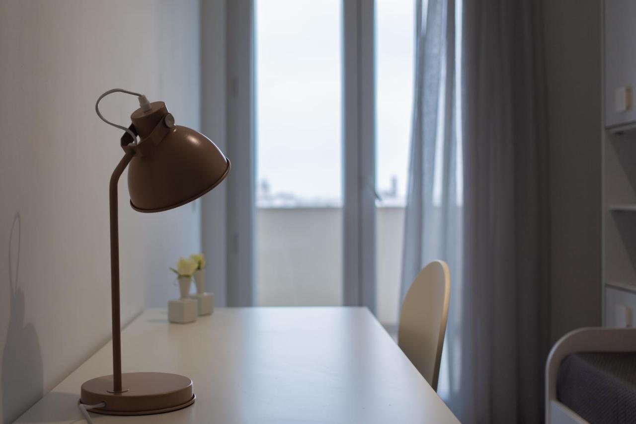 Sea View Apartment Монополи Екстериор снимка