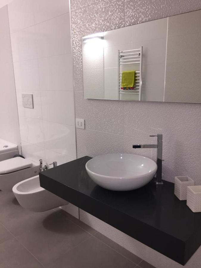 Sea View Apartment Монополи Екстериор снимка